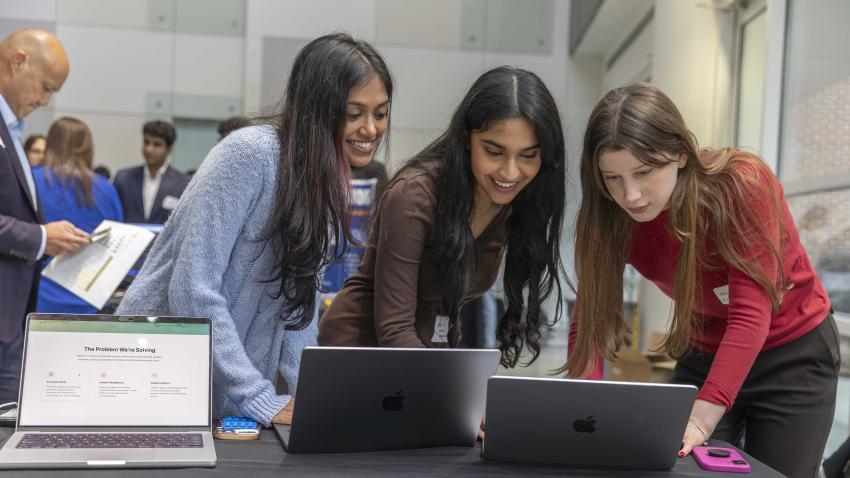 Community-Focused Projects Stand Out at Fall 2025 CS Junior Design Capstone Expo