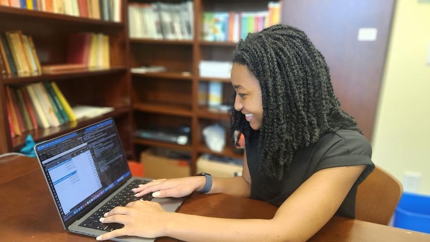 Q&A: Computer Science Major Joni Isbell is Charting Her Own Research Course 